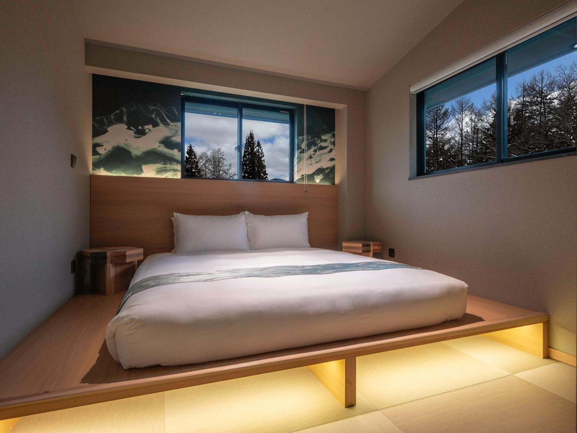Ski Inn Hakuba, Iwatake Luaran gambar